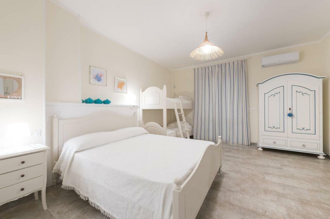 Casa Vacanze Poseidone Lido Conchiglia Екстер'єр фото